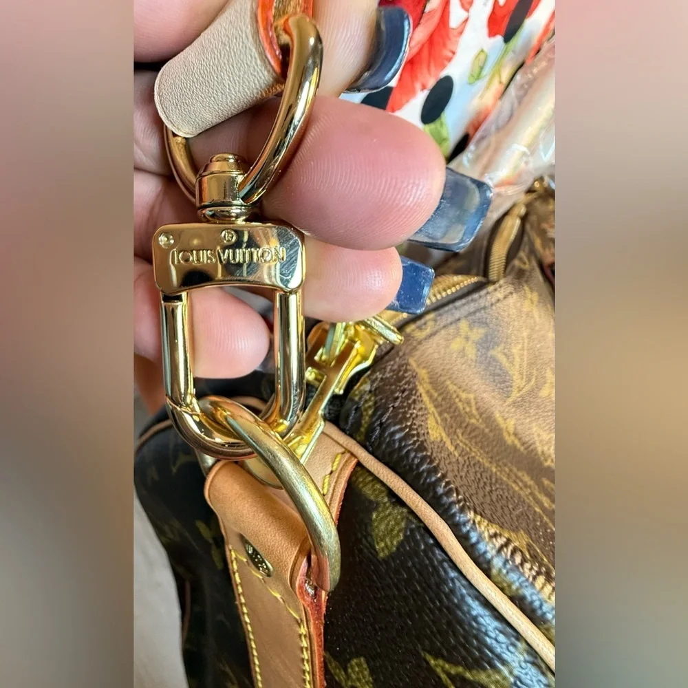 Louis Vuitton Brass Padlock‎ with Keys - Picture 13 of 15